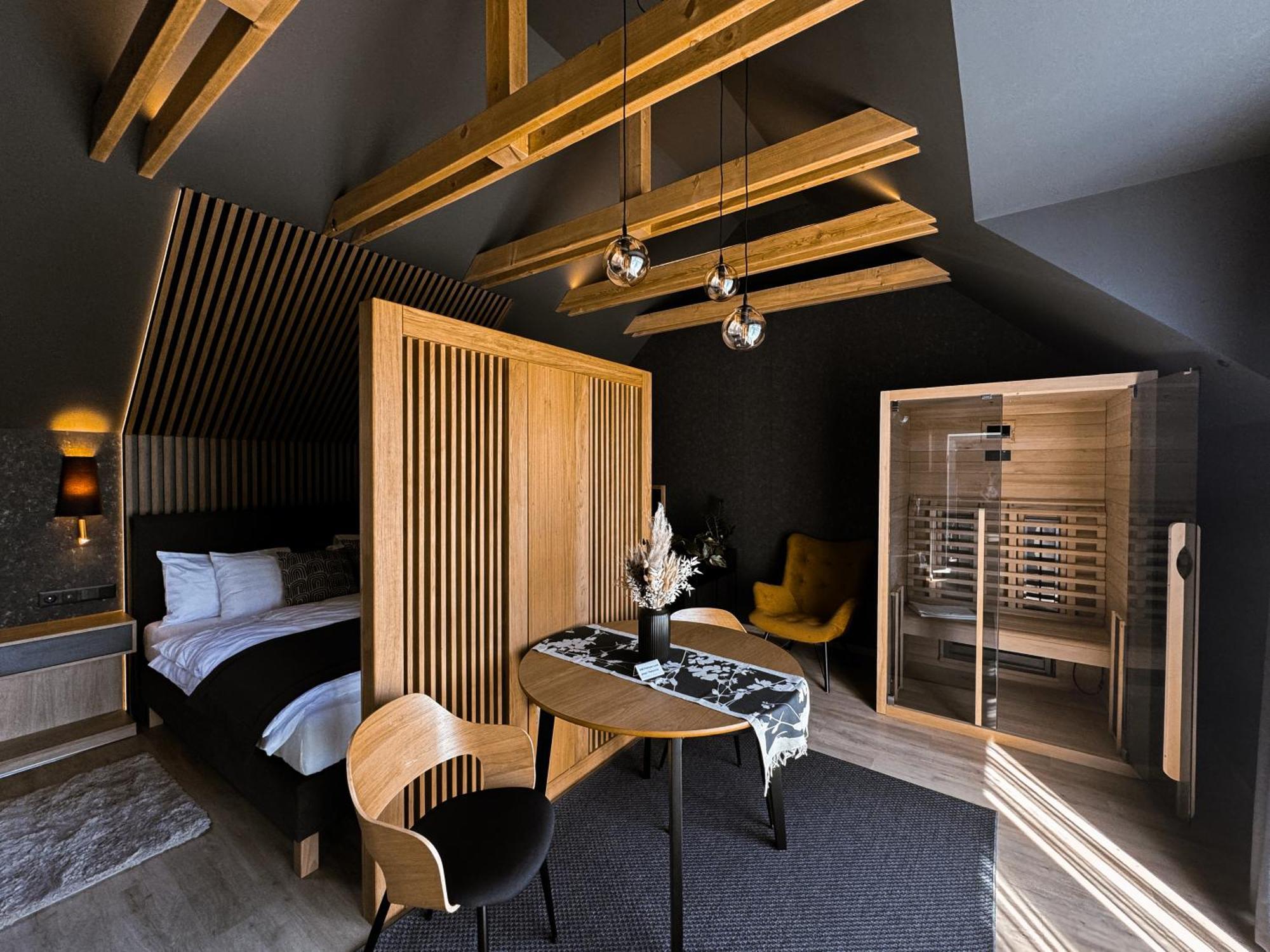Twin Premium Apartman 티하니 외부 사진